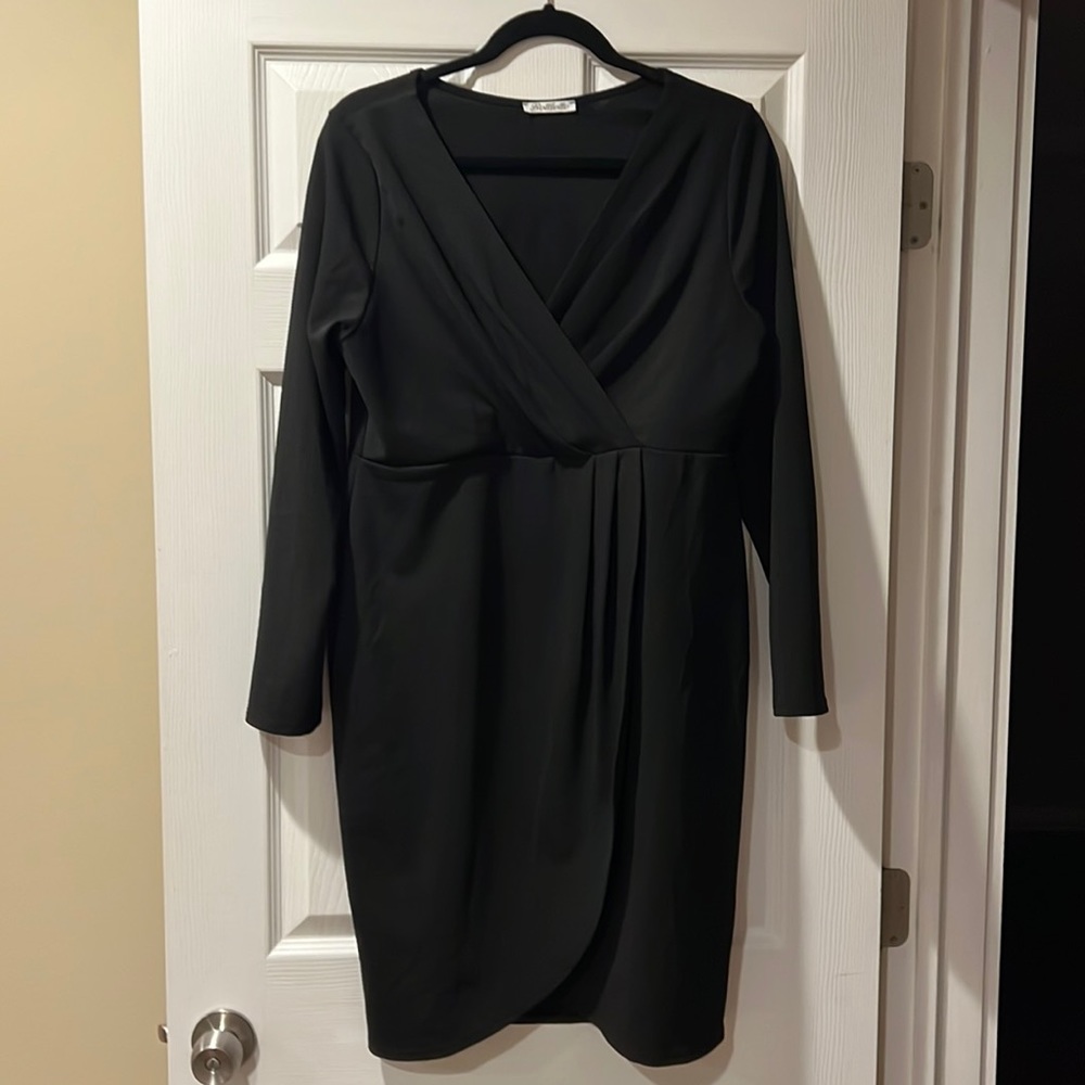 Bottlette Black Long Sleeve Dress Size 1XL